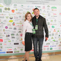 На конференции АППМ: приятные встречи (на фото Кушнарев Сергей и Игнатьева Татьяна)