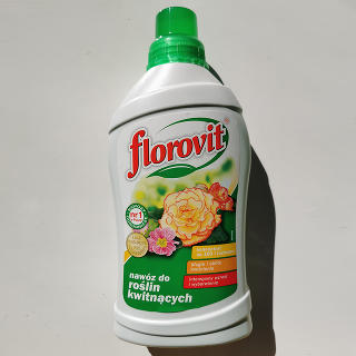 Florovit Жидкое для цветущих растений 1 л